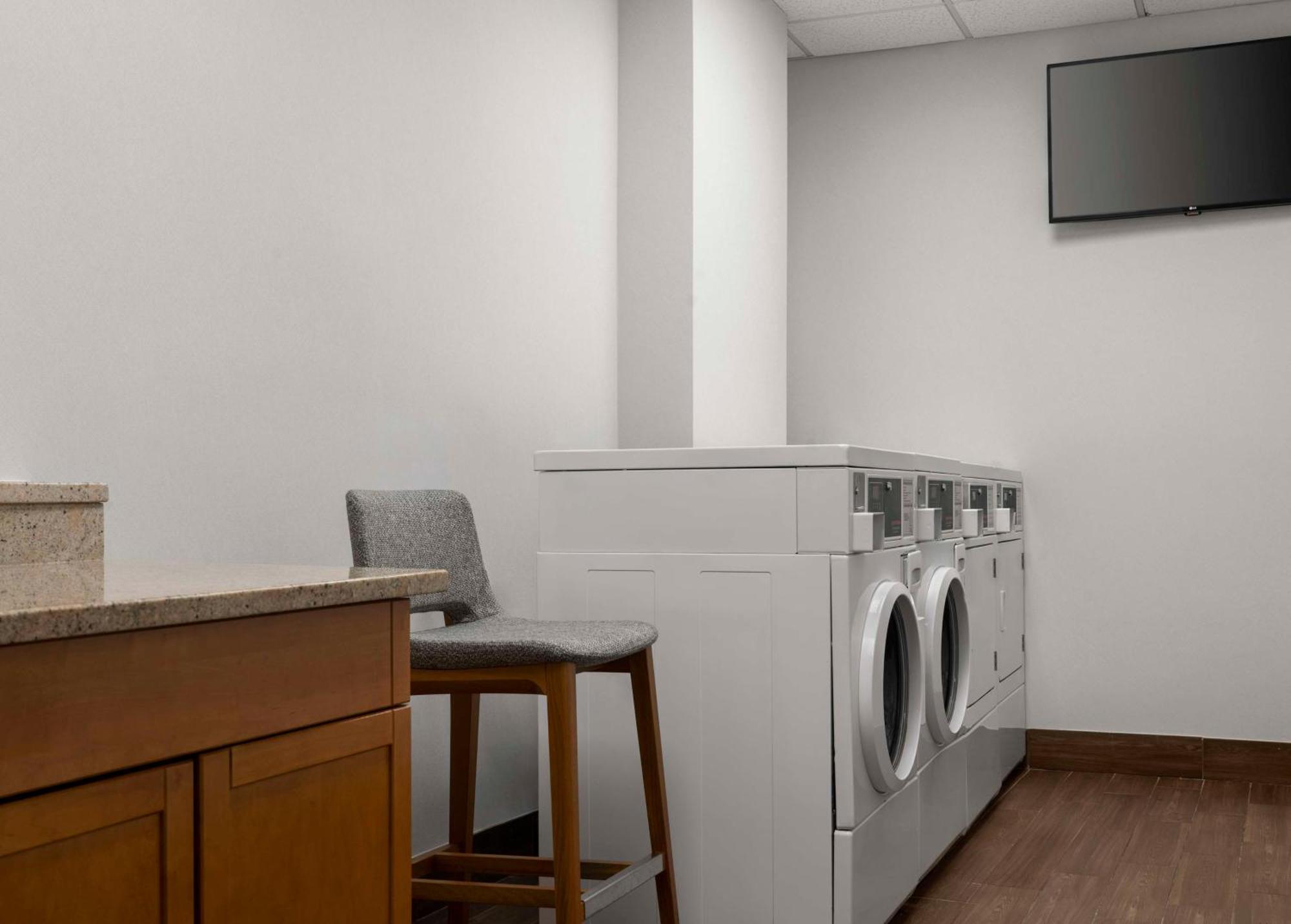Homewood Suites By Hilton Boston Cambridge-Arlington, Ma Eksteriør bilde